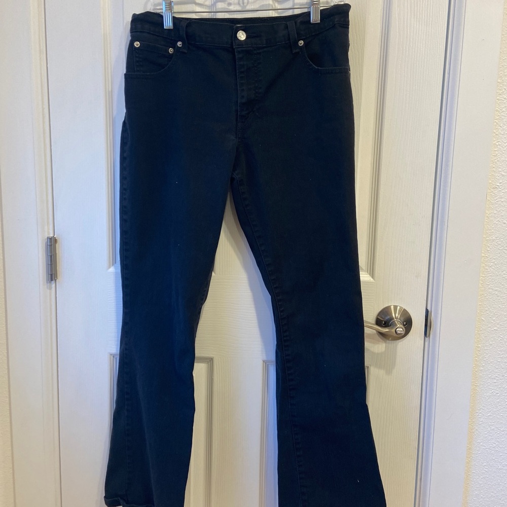 Black Relaxed Bootcut Levi Jeans